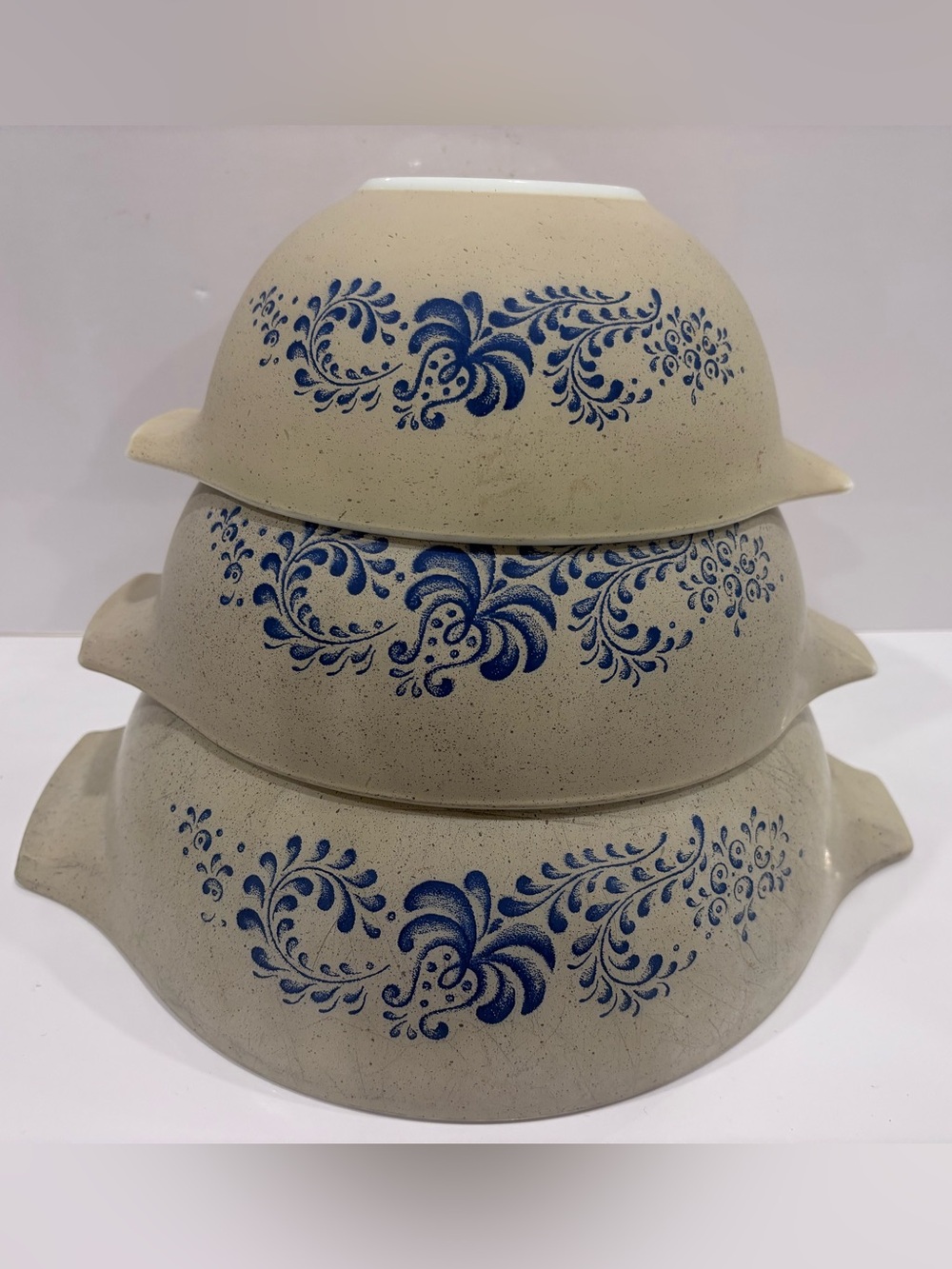 Set of 3 Vintage Pyrex Homestead Cinderella Nesting Mixing Bowls 443 444 445 Tan